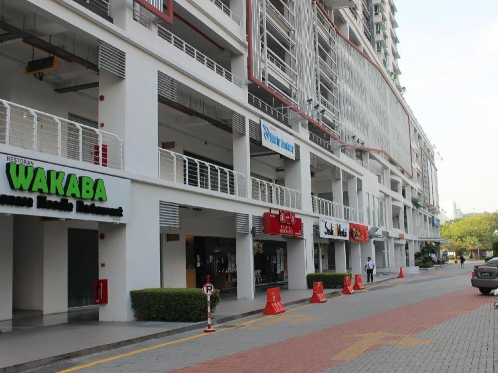 D Nice Hotel Bayan Lepas Extérieur photo